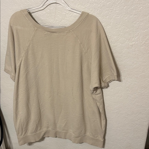 🍒Mono B Tan Sweatshirt for Women size M/L GUC - Picture 6 of 8